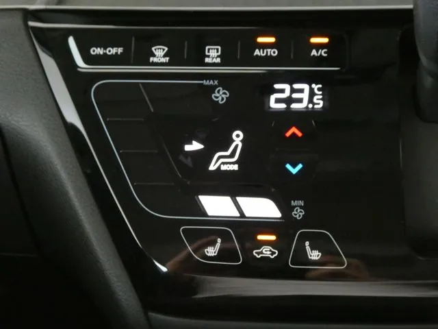 デリカ ミニ(ミツビシ)の車両写真