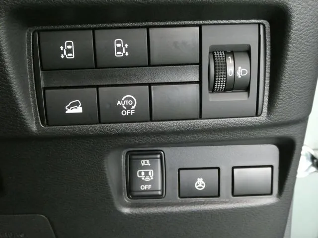 デリカ ミニ(ミツビシ)の車両写真