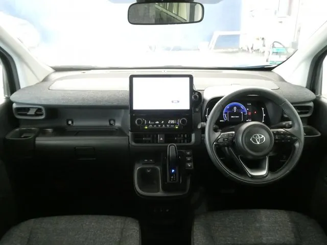 シエンタ ハイブリッド(トヨタ)の車両写真