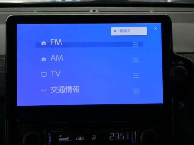 シエンタ ハイブリッド(トヨタ)の車両写真