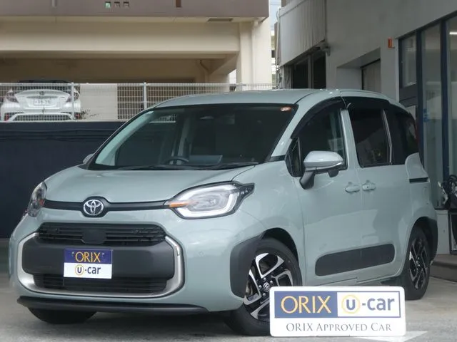 シエンタ ハイブリッド(トヨタ)の車両写真