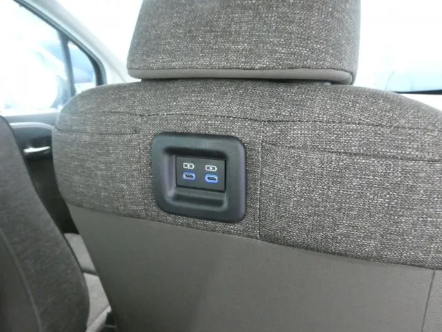 シエンタ ハイブリッド(トヨタ)の車両写真