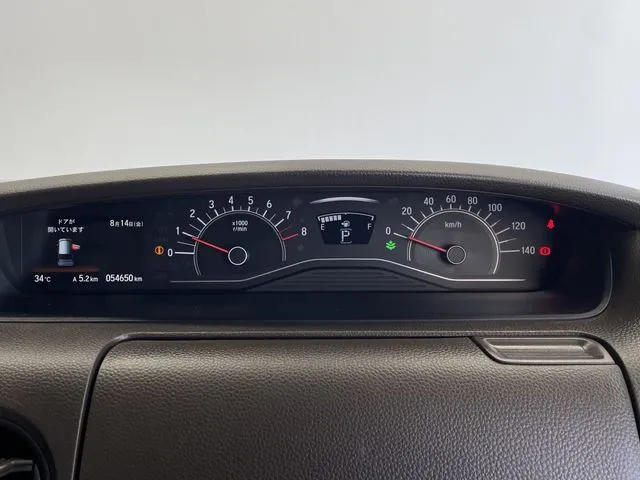 N BOX(ホンダ)の車両写真