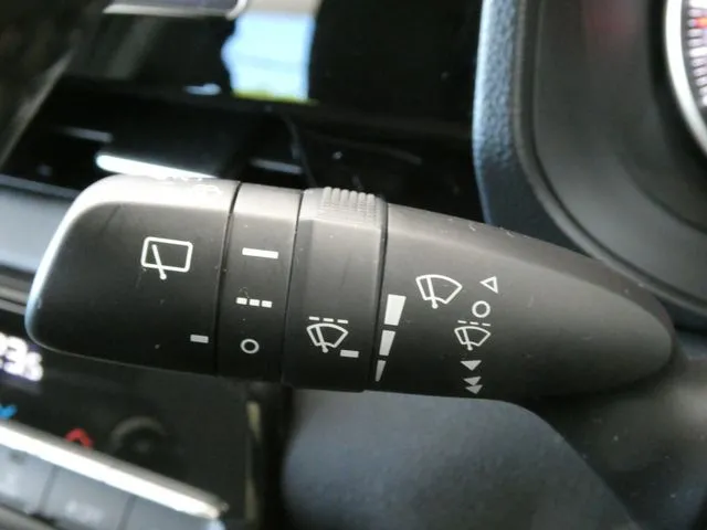 ヴォクシー(トヨタ)の車両写真