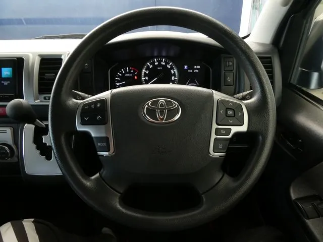 ハイエースワゴン(トヨタ)の車両写真