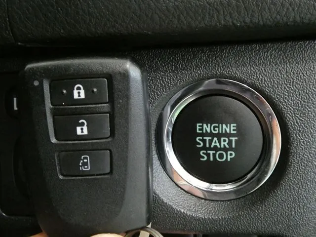 ハイエースワゴン(トヨタ)の車両写真