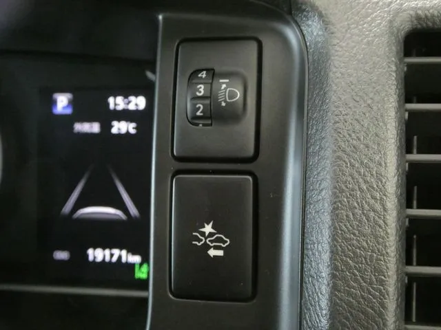 ハイエースワゴン(トヨタ)の車両写真