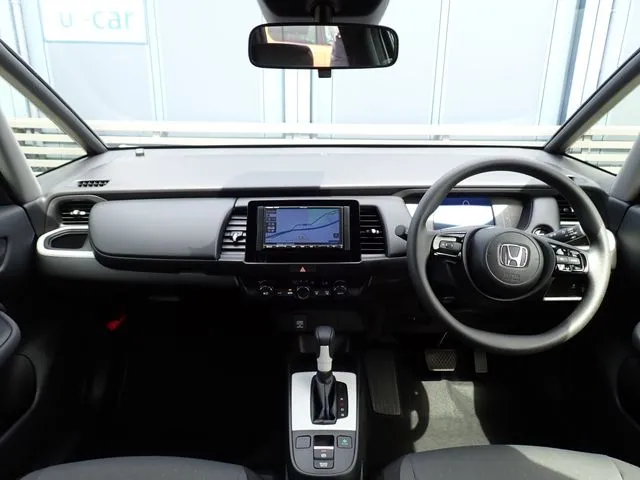 フィット e:HEV(ホンダ)の車両写真