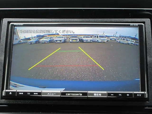フィット 4WD(ホンダ)の車両写真
