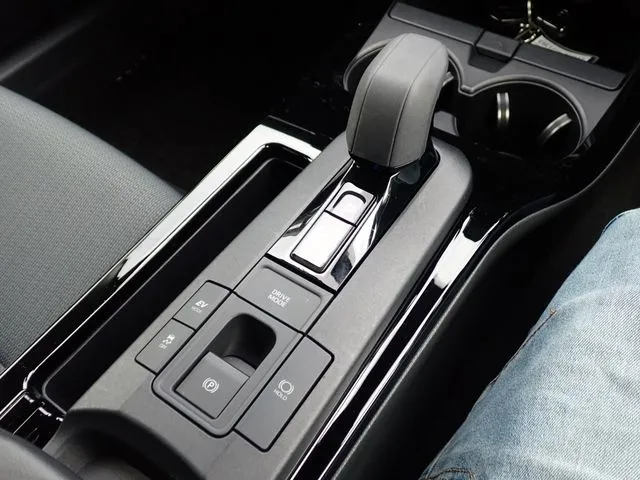 プリウス（トヨタ）の車両写真