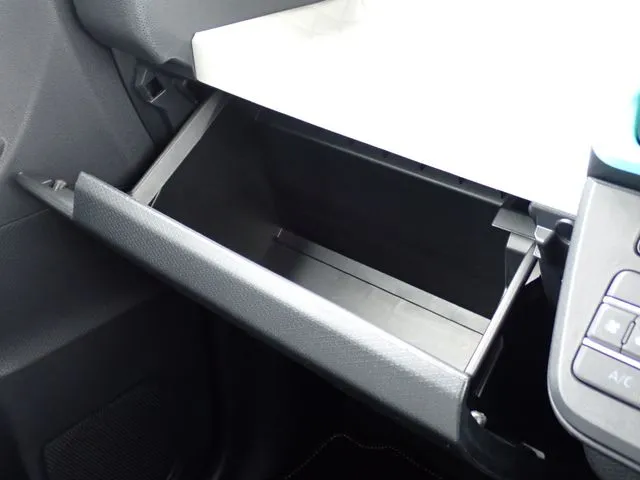 タント(ダイハツ)の車両写真