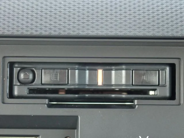 ミラ イース(ダイハツ)の車両写真