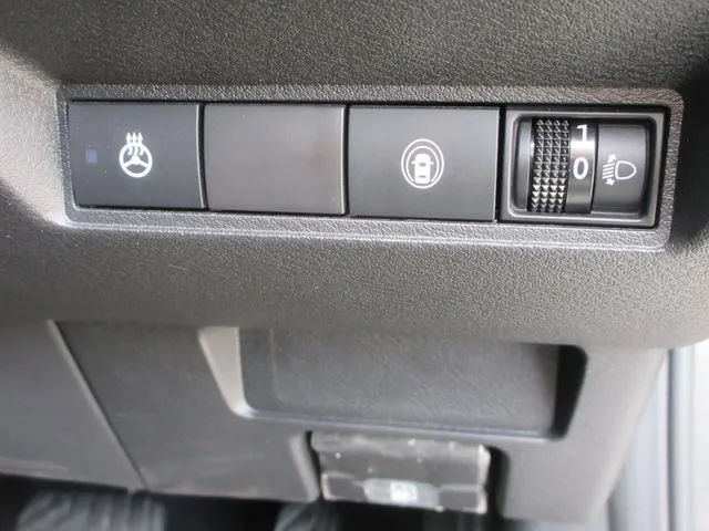 ノート(ニッサン)の車両写真
