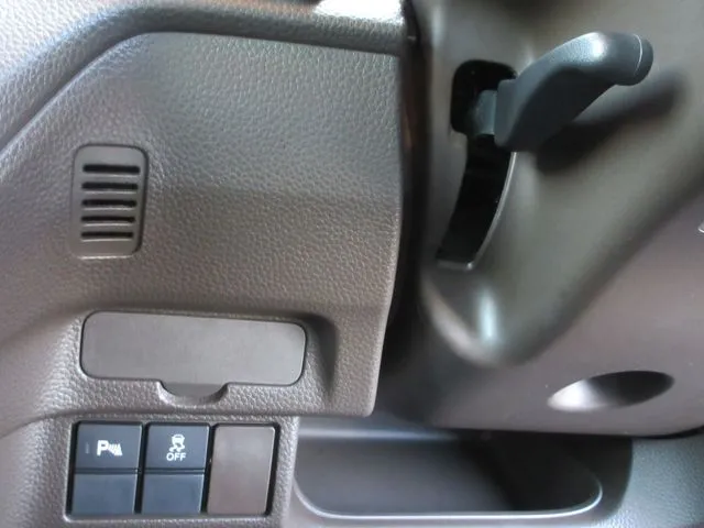 Ｎ　ＢＯＸ　４ＷＤ（ホンダ）の車両写真