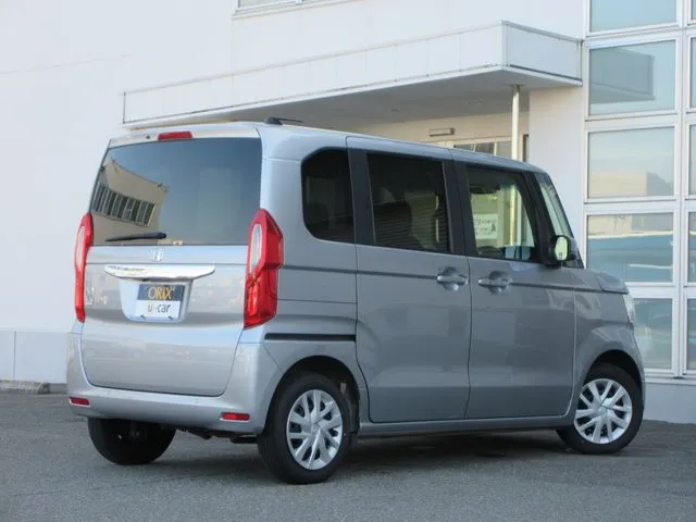 Ｎ　ＢＯＸ　４ＷＤ（ホンダ）の車両写真