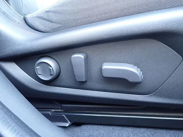 クロストレック(スバル)の車両写真