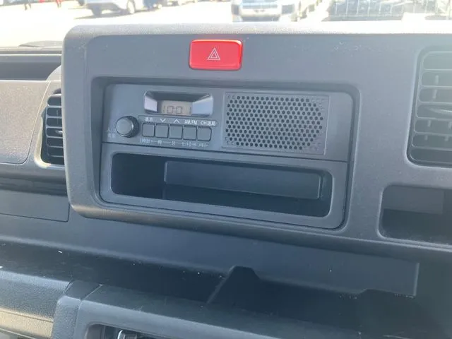 ハイゼットトラック 4WD(ダイハツ)の車両写真