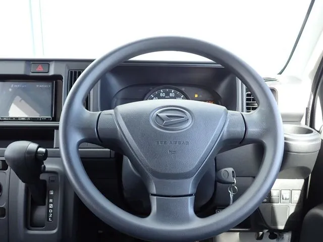ハイゼットカーゴ(ダイハツ)の車両写真