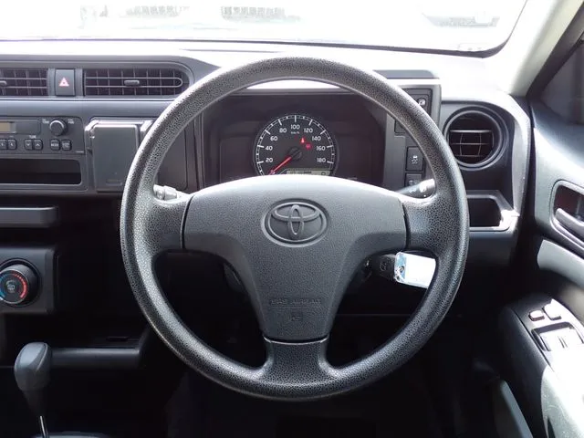 トヨタ　プロボックスバン　２ＷＤ