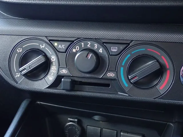 ロッキー(ダイハツ)の車両写真