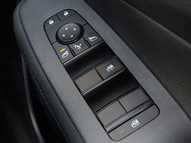 ノート(ニッサン)の車両写真