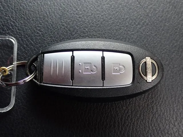 ノート(ニッサン)の車両写真