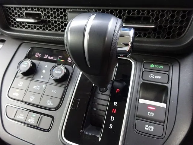 ステップワゴン 4WD(ホンダ)の車両写真