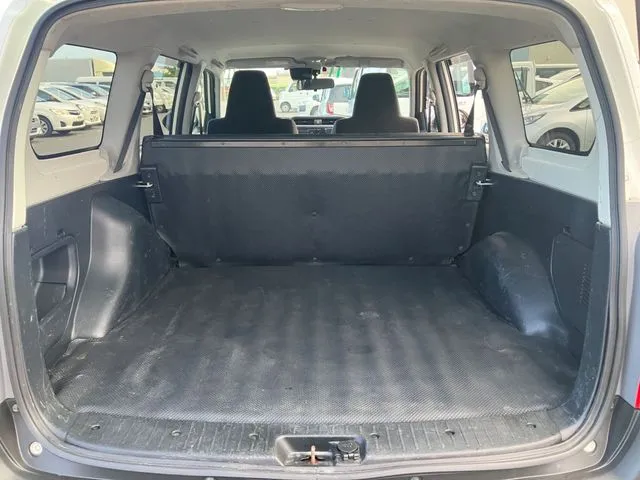 プロボックスバン　４ＷＤ（トヨタ）の車両写真