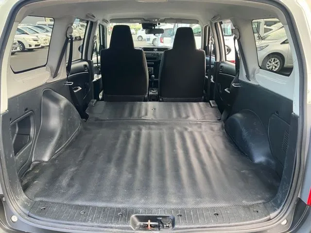 プロボックスバン　４ＷＤ（トヨタ）の車両写真