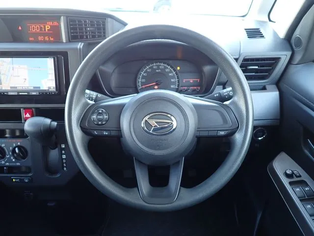 ダイハツ　トール　４ＷＤ