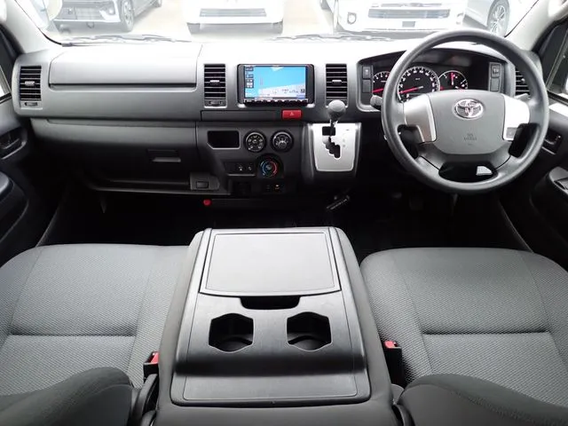ハイエースバン 1.25t 2WD(トヨタ)の車両写真