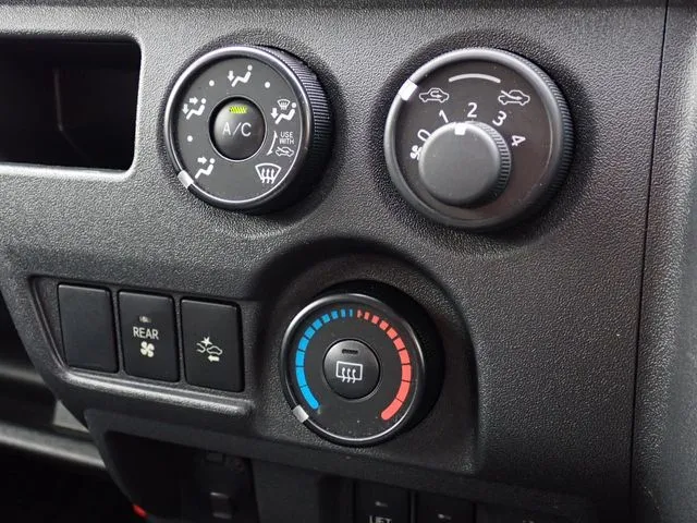 ハイエースバン 1.25t 2WD(トヨタ)の車両写真