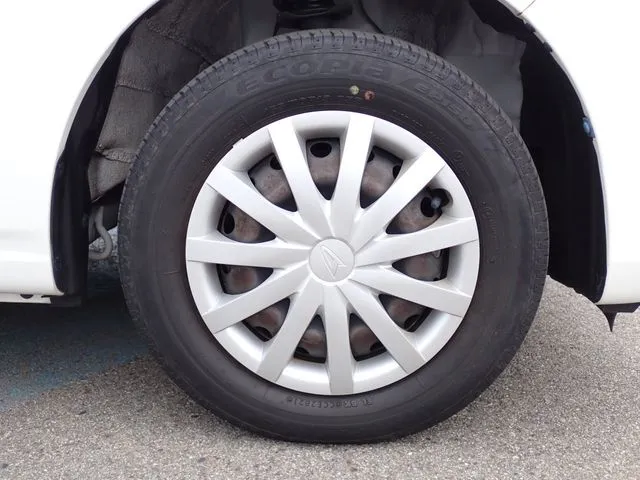 ミラ イース(ダイハツ)の車両写真