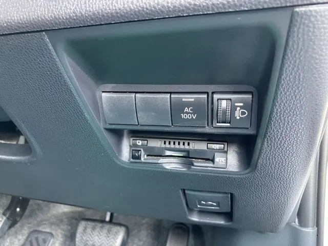 トヨタ　アクア