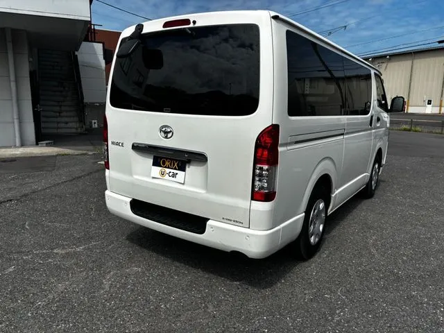 トヨタ　ハイエースバン　１．２５ｔ　２ＷＤ