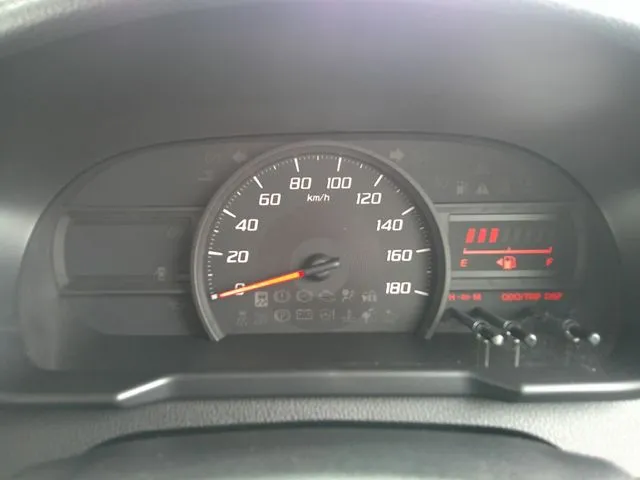 トヨタ　タンク　４ＷＤ
