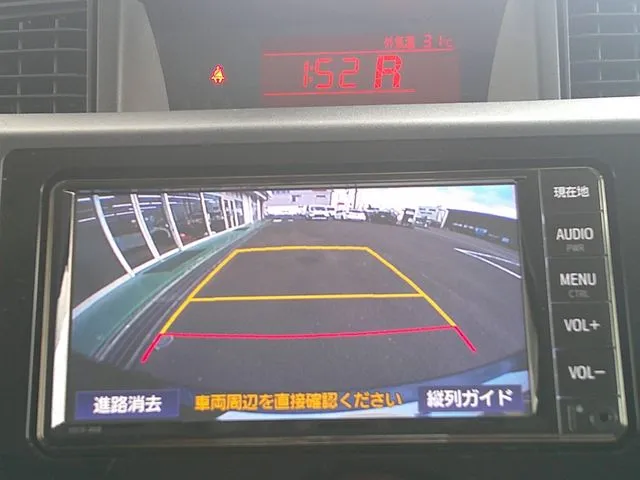 トヨタ　タンク　４ＷＤ