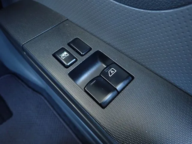 NV150 AD 4WD(ニッサン)の車両写真