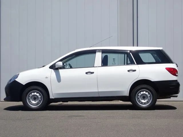 NV150 AD 4WD(ニッサン)の車両写真
