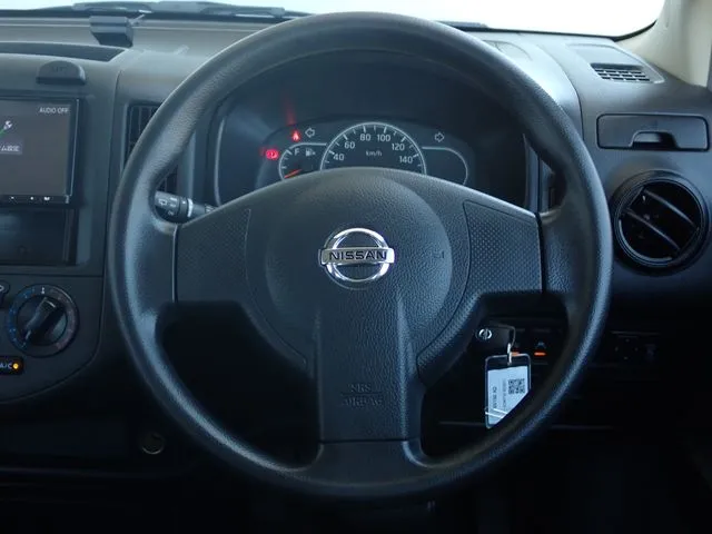 NV150 AD 4WD(ニッサン)の車両写真
