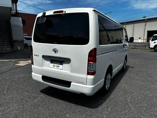 トヨタ　ハイエースバン　１．２５ｔ　２ＷＤ