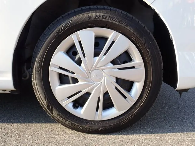 ミラ イース(ダイハツ)の車両写真