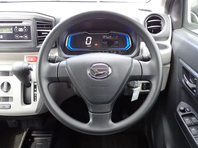 ミラ　イース　４ＷＤ（ダイハツ）の車両写真