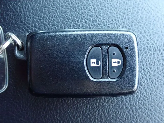 カローラフィールダー 4WD(トヨタ)の車両写真
