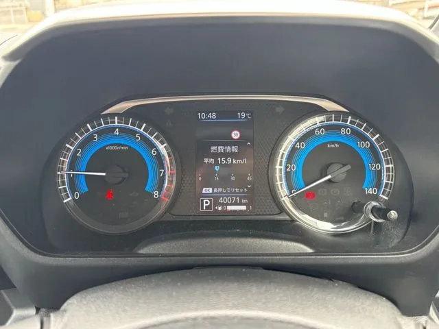 ニッサン　ルークス