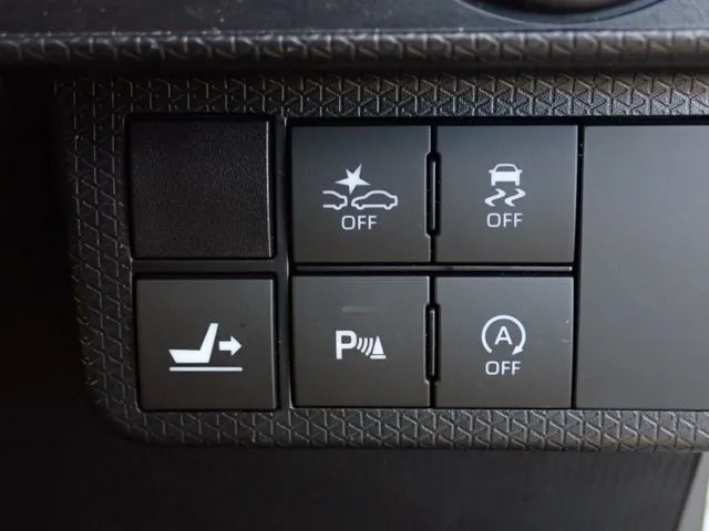 シフォン カスタム(スバル)の車両写真
