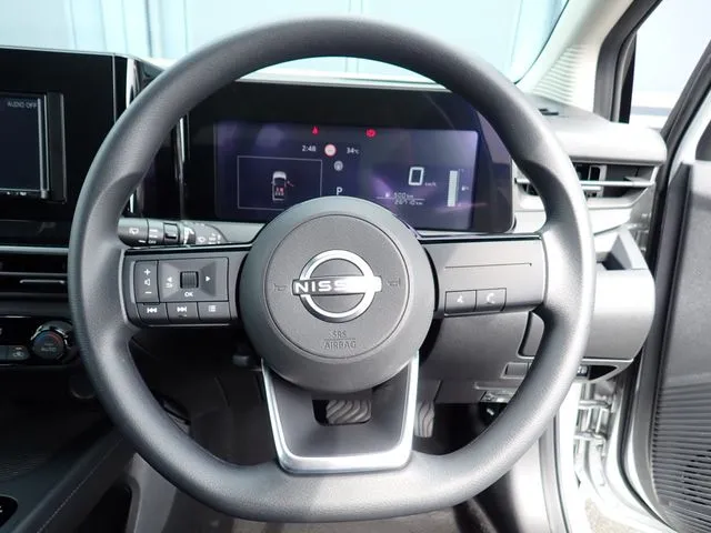 ノート（ニッサン）の車両写真