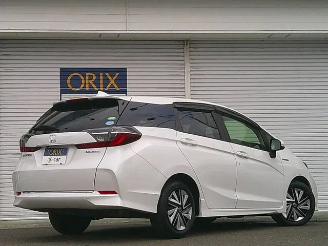 ホンダ　シャトル　ハイブリッド