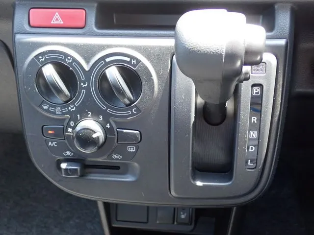 アルト（スズキ）の車両写真
