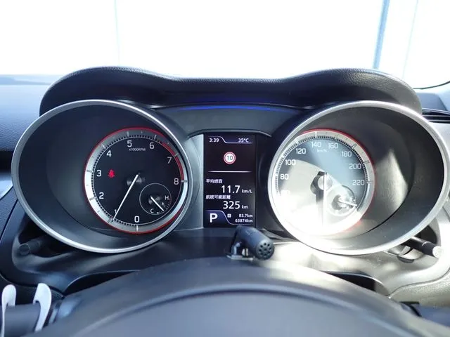 スイフト（スズキ）の車両写真